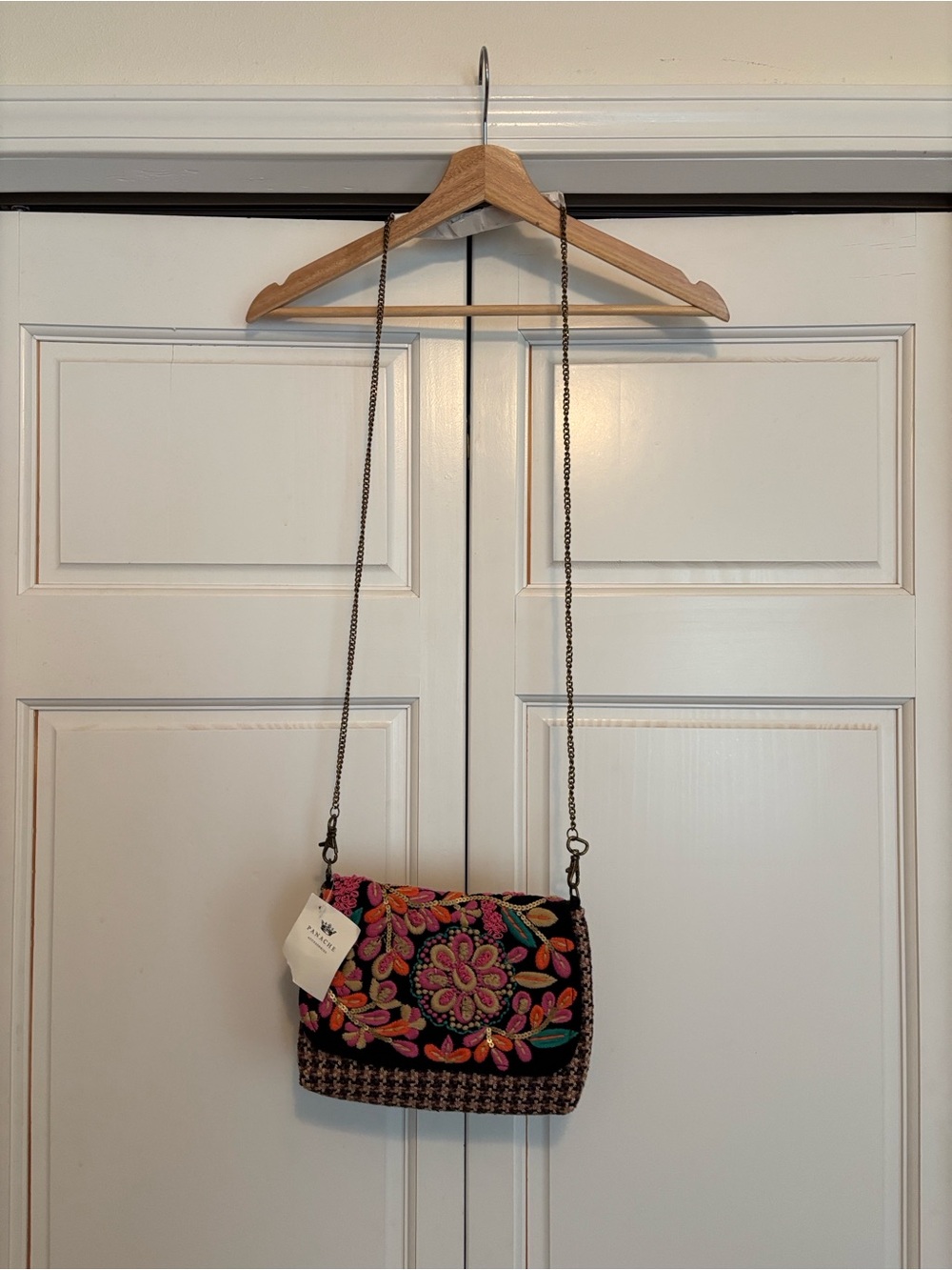 NWT-Panache brand embroidered tweed crossbody bag with gold sequin accents.
